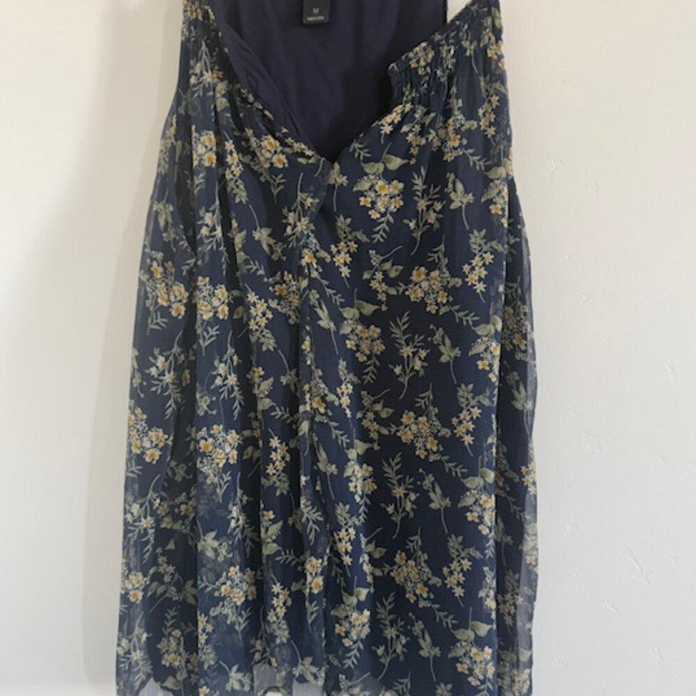 Floral Navy Sleeveless Womens M Blouse By Daytrip With Smocked Back Coquette‎
